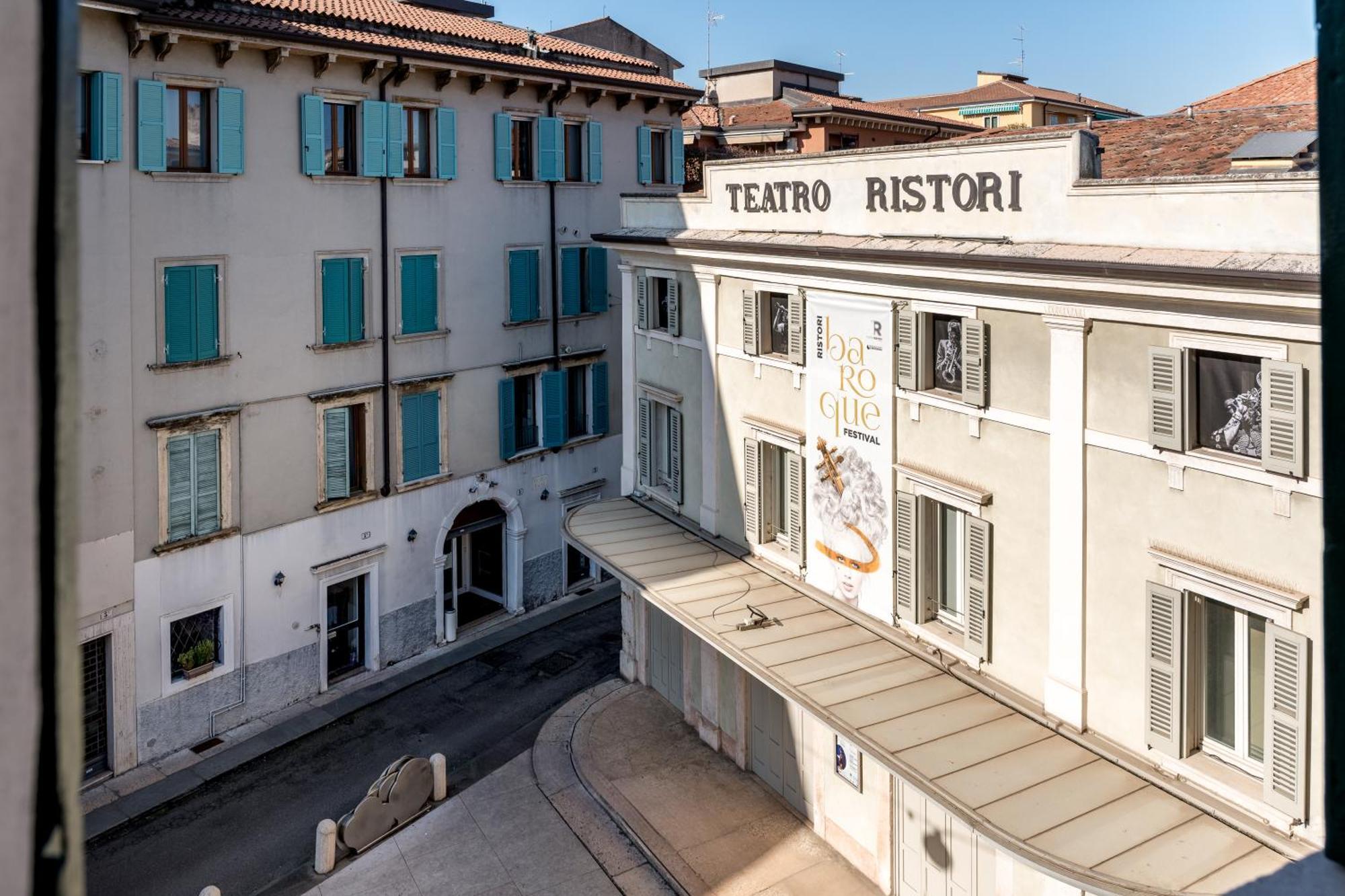 Palazzo Ristori Apartment Verona Luaran gambar