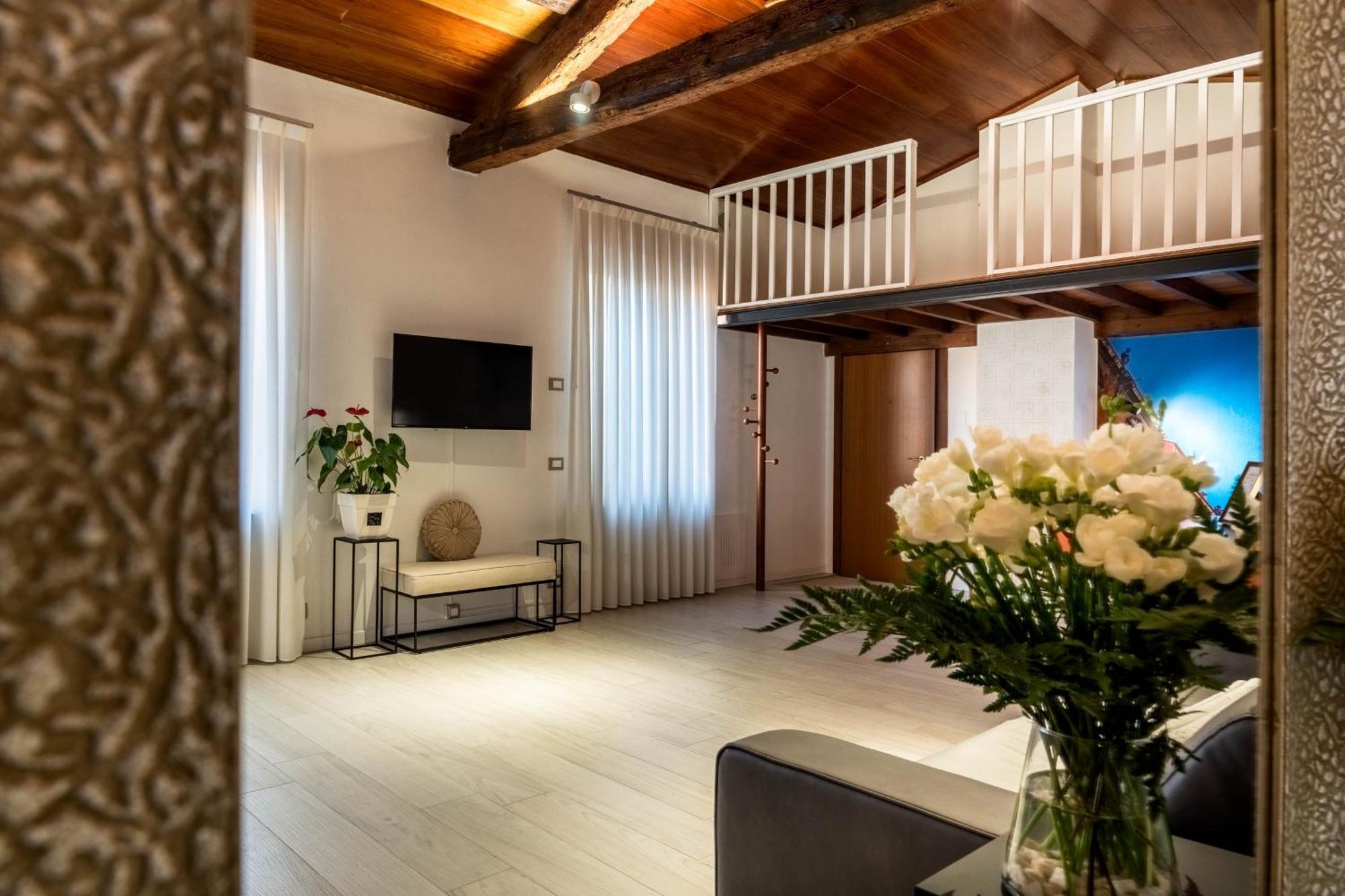 Palazzo Ristori Apartment Verona Luaran gambar
