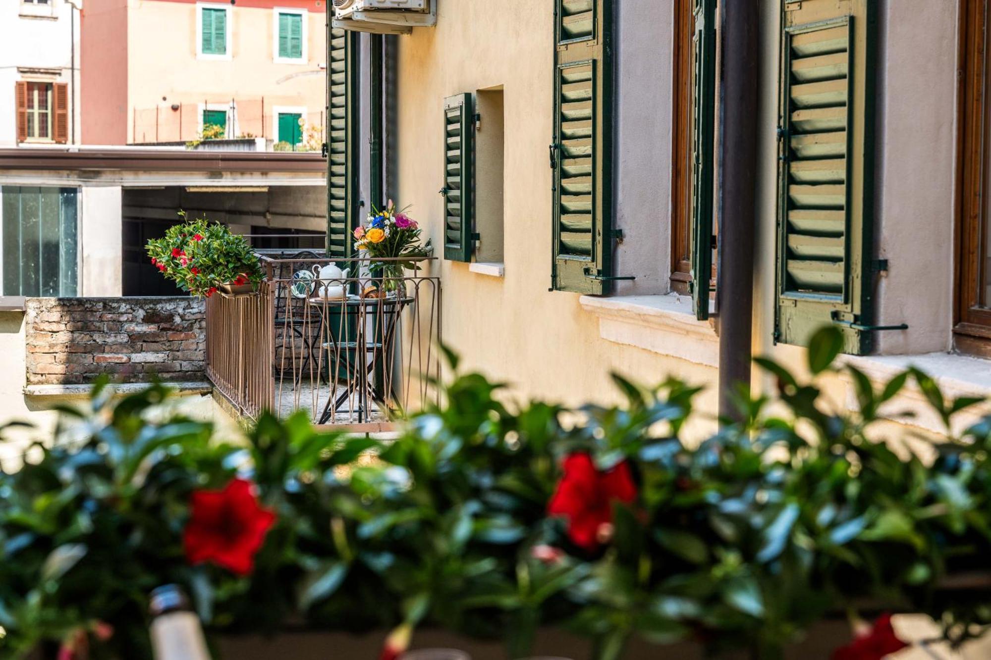 Palazzo Ristori Apartment Verona Luaran gambar